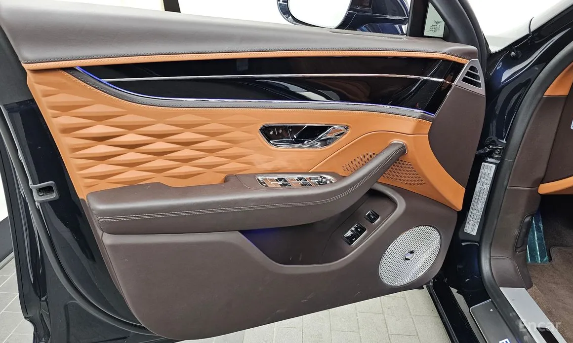 Bentley Flying Spur 2020 4.0