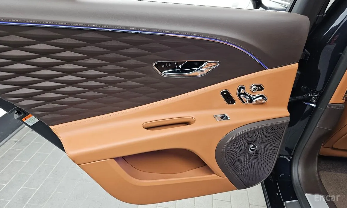 Bentley Flying Spur 2020 4.0