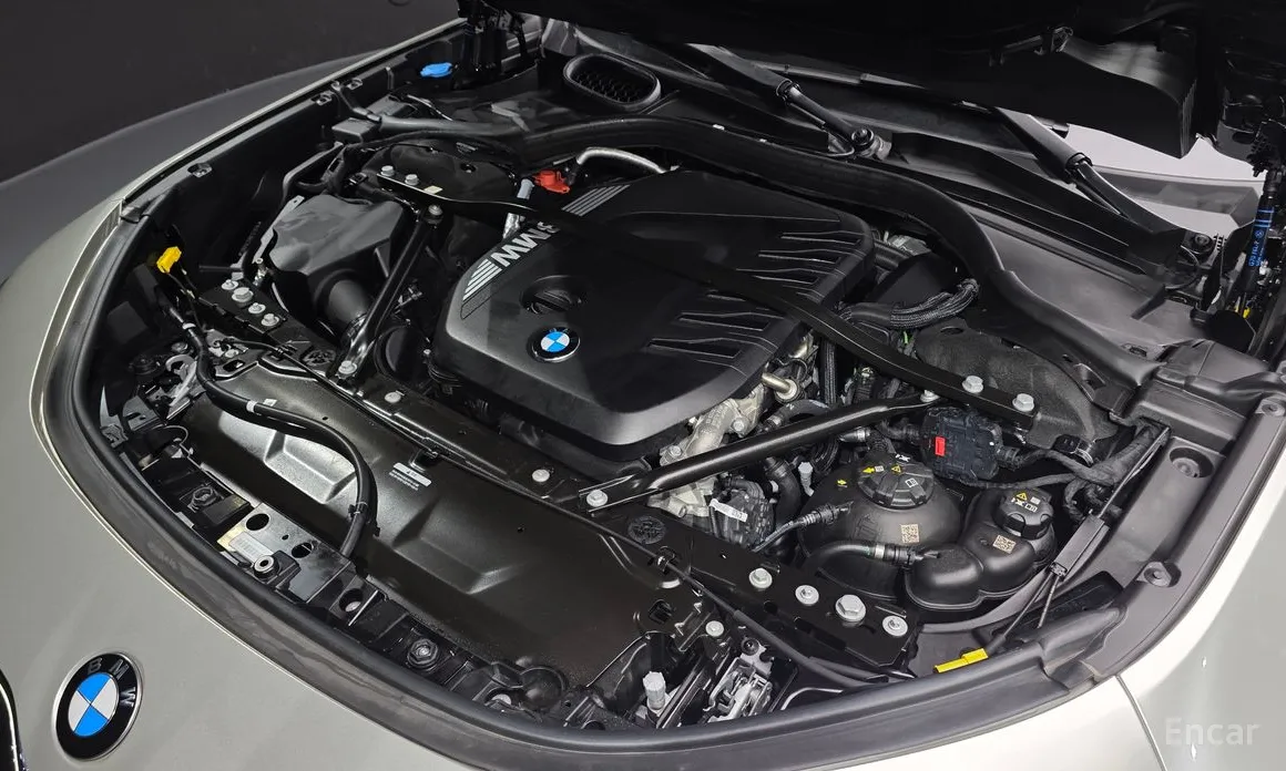 BMW 7 Series 2022 740d xDrive M Sport