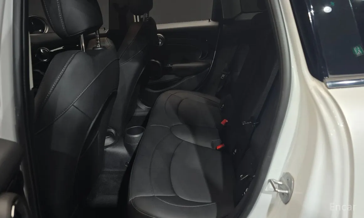 Mini Cooper 2001 5Door Classic