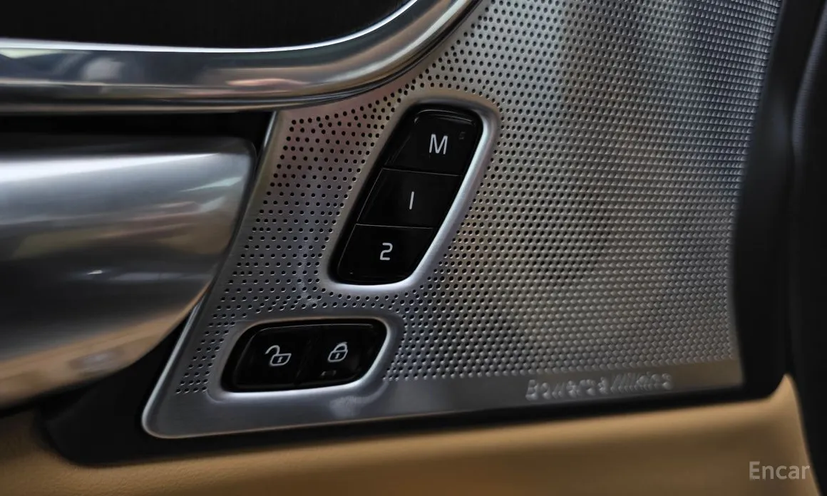 Volvo S90 2016 B5 Ultimate Bright