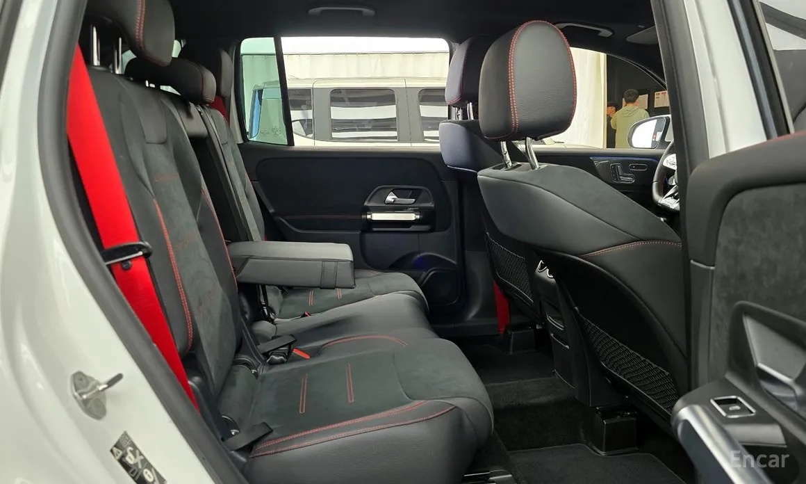 Mercedes-Benz GLB-Class 2020 AMG GLB35 4MATIC