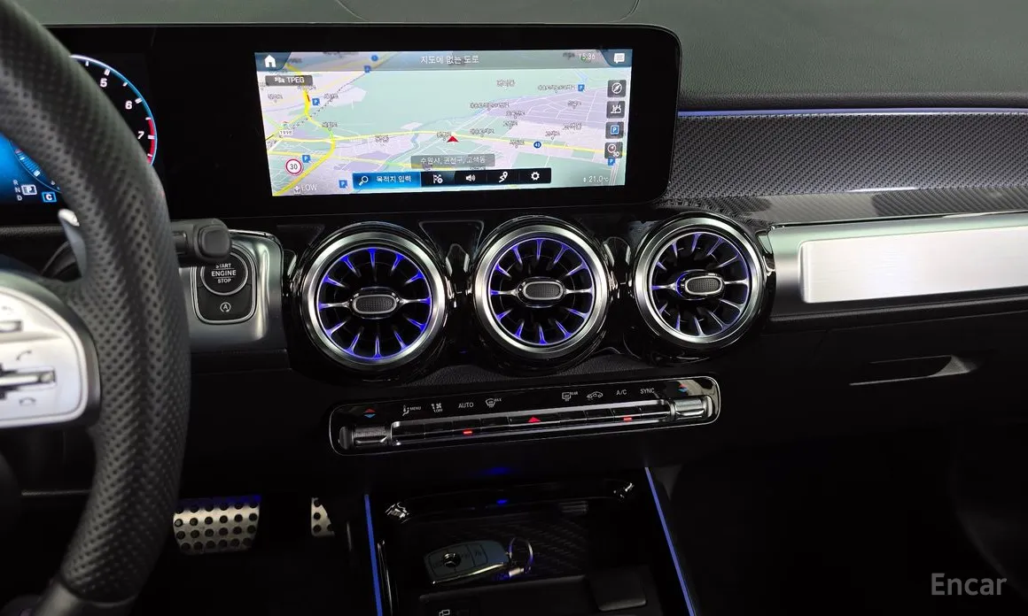 Mercedes-Benz GLB-Class 2020 AMG GLB35 4MATIC