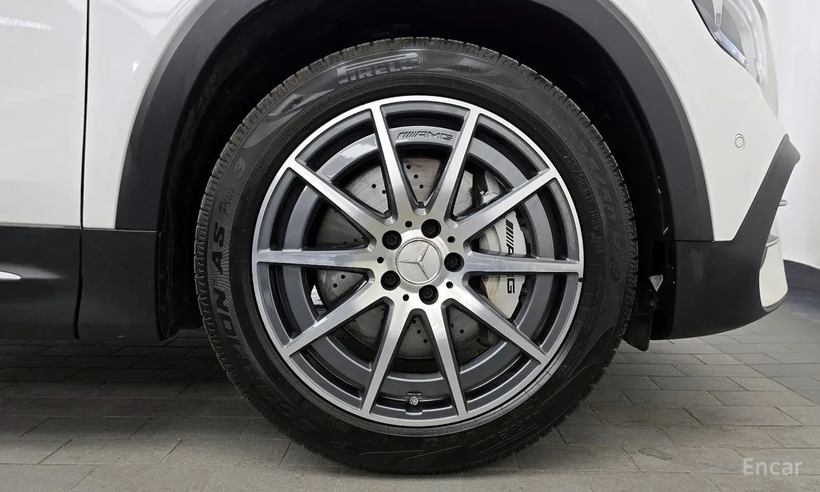 Mercedes-Benz GLB-Class 2020 AMG GLB35 4MATIC
