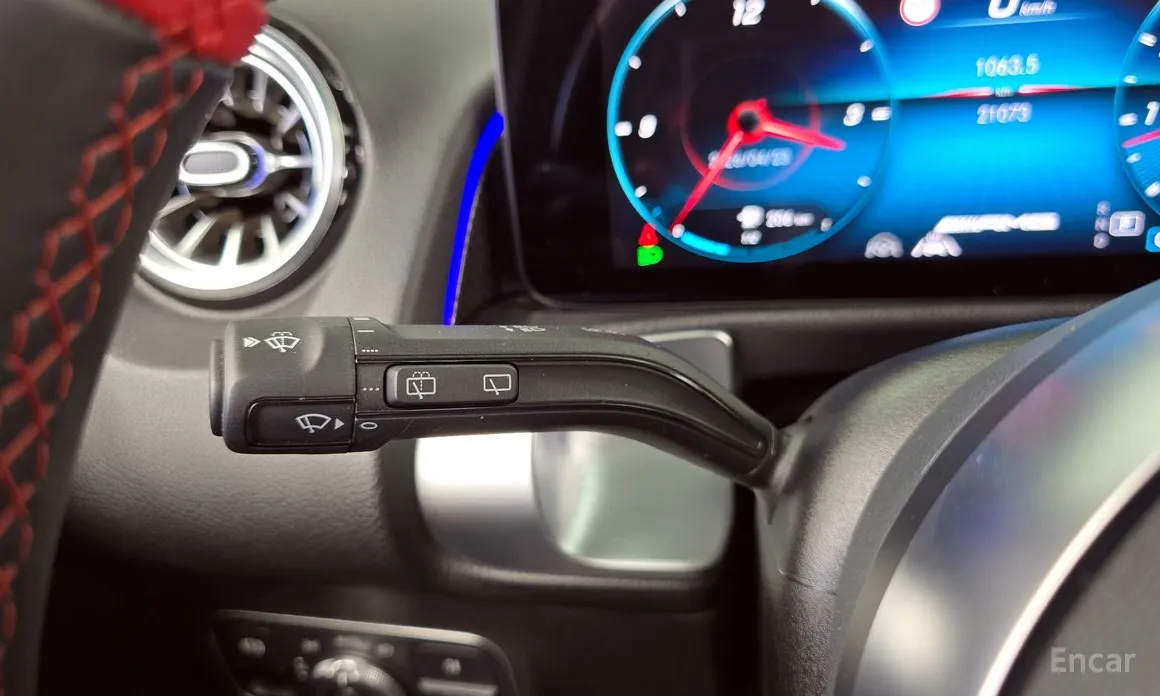 Mercedes-Benz GLB-Class 2020 AMG GLB35 4MATIC