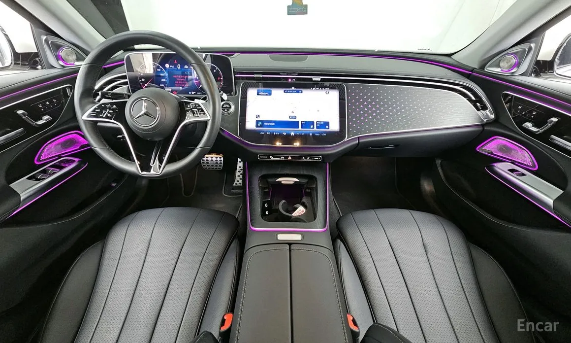 Mercedes-Benz E-Class 2024 E220d 4MATIC Exclusive