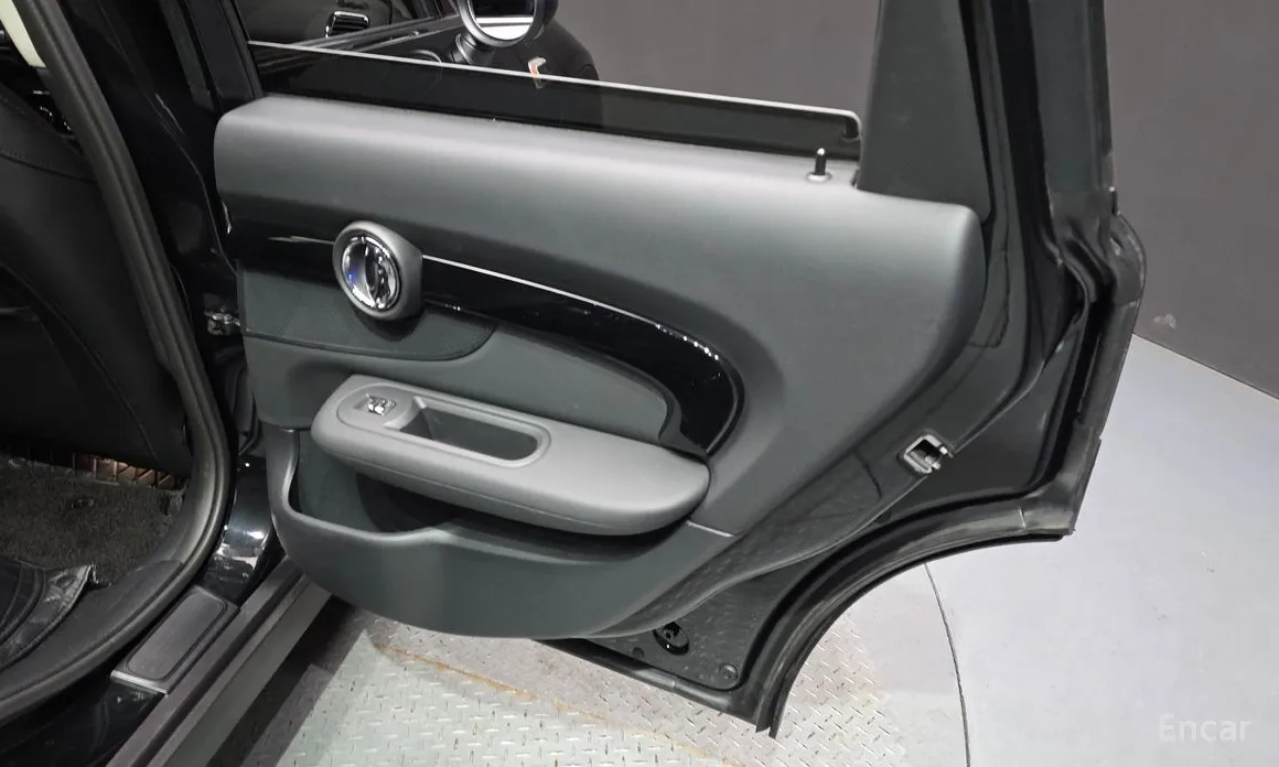 Фото 25 - Mini Clubman