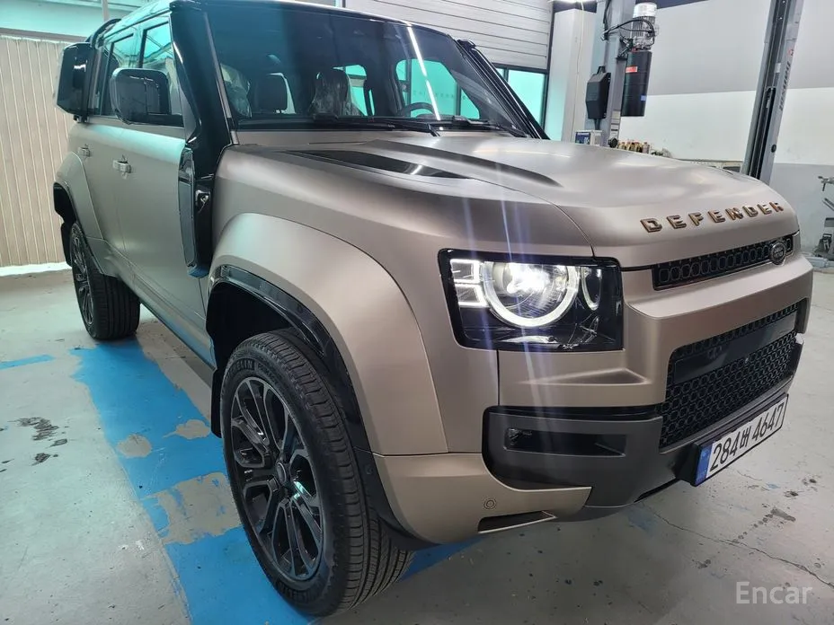 Land Rover Defender 2020 110 P635 Octa