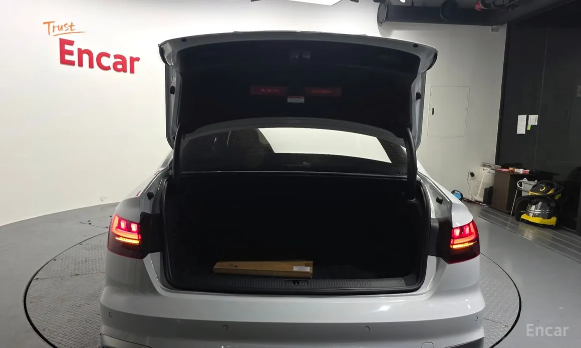Audi A4 2016 40 TFSI Premium