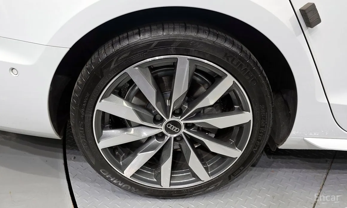 Audi A4 2016 40 TFSI Premium