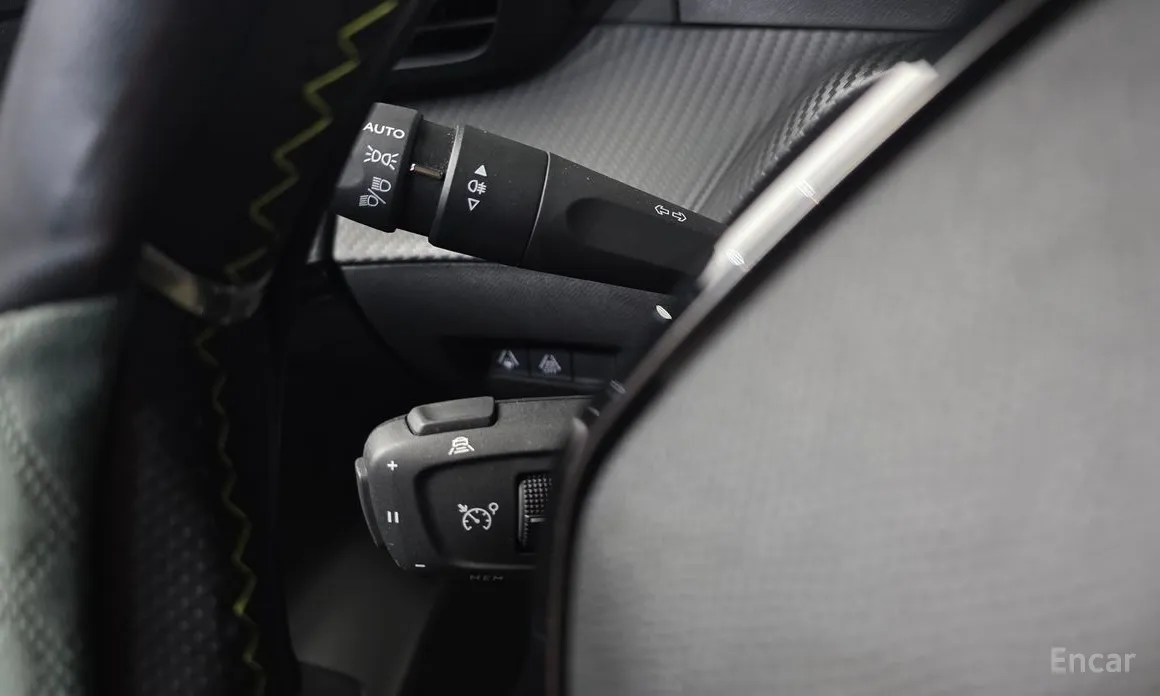 Peugeot 208 2020 GT