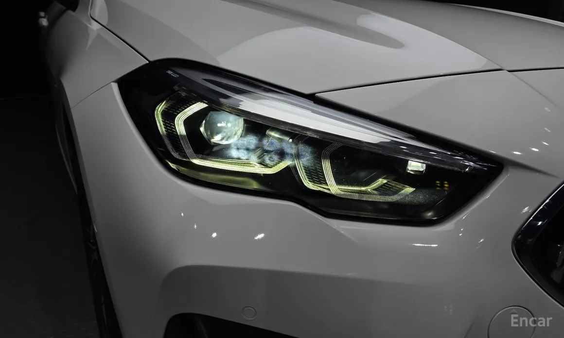 BMW 2 Series 2020 220i M Sports