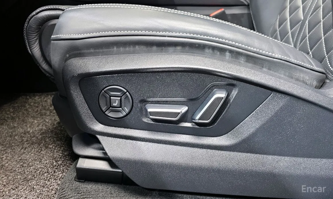 Audi Q8 2018 55 TFSI Quattro Premium