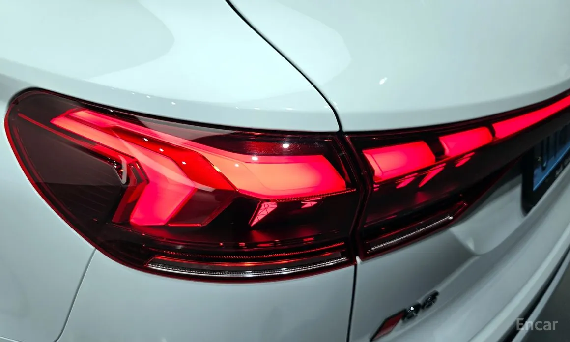 Audi Q6 e-tron 2025 Performance Premium