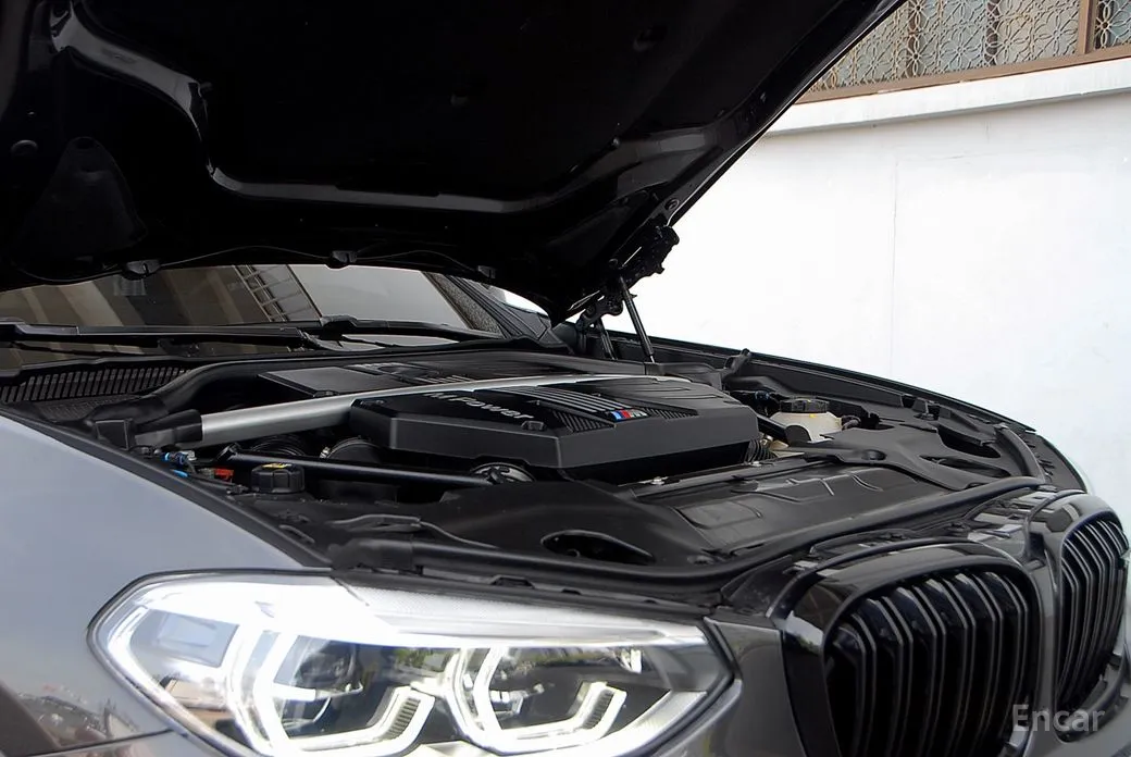 BMW X4 M 2019 3.0 Competition Carbon Package