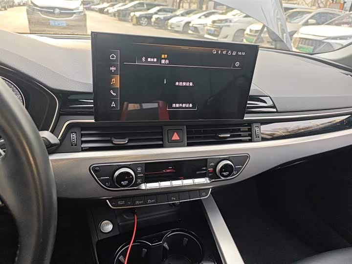Audi A5 2024 2024款 Sportback 40 TFSI 时尚动感型