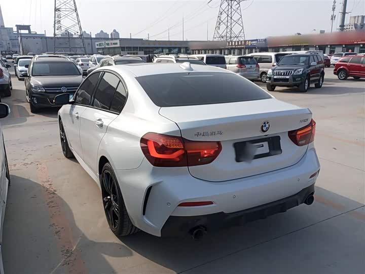 BMW 1 Series 2023 2023款 125i M运动曜夜版