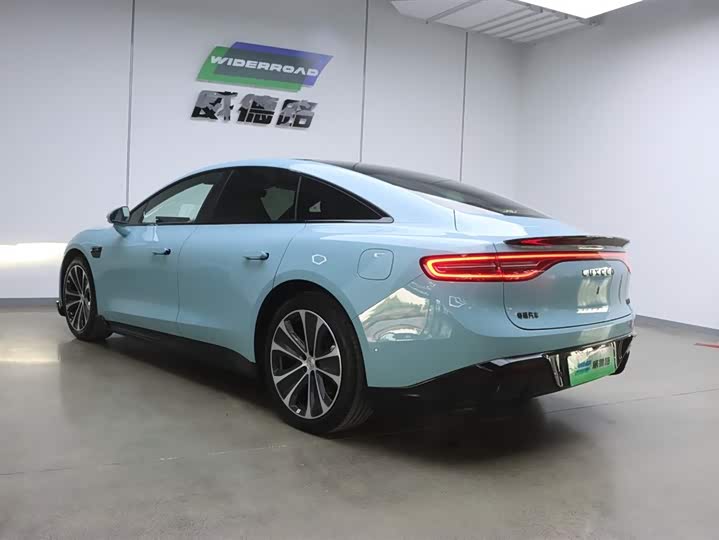 2026 Luxeed S7