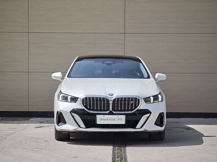 BMW i5 2025 2025款 eDrive 40L M运动套装