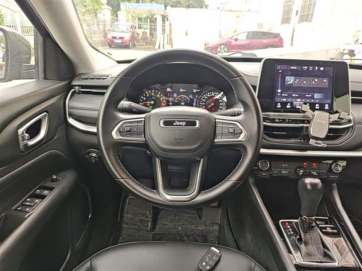 Jeep Compass 2021 2021款 220T 自动领先版