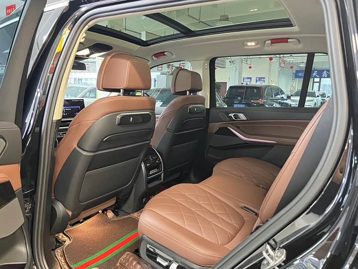 BMW X7 2023 2023款 xDrive40i 领先型豪华套装