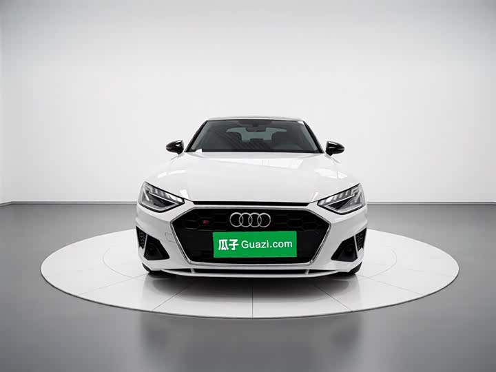Photo 3 - Audi A4L