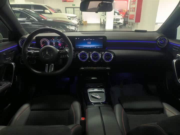 Фото 6 - Mercedes-Benz A-Class