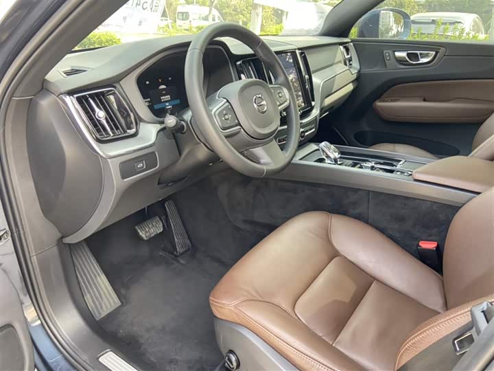 Zdjęcie 8 - Volvo XC60