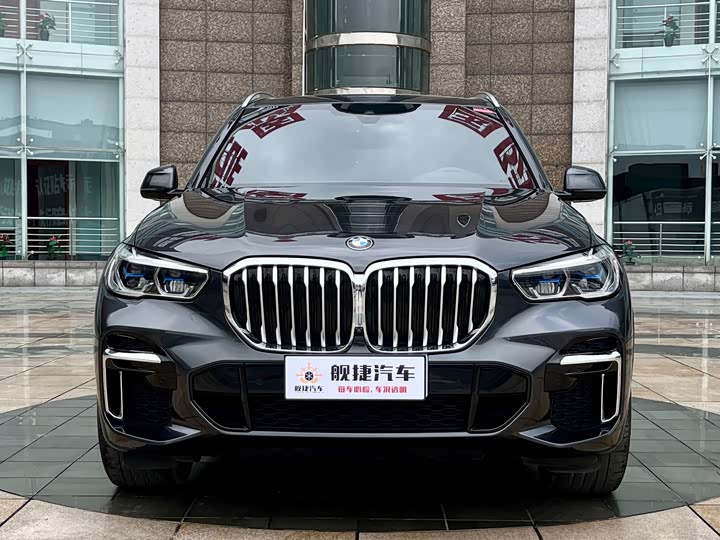 Фото 2 - BMW X5