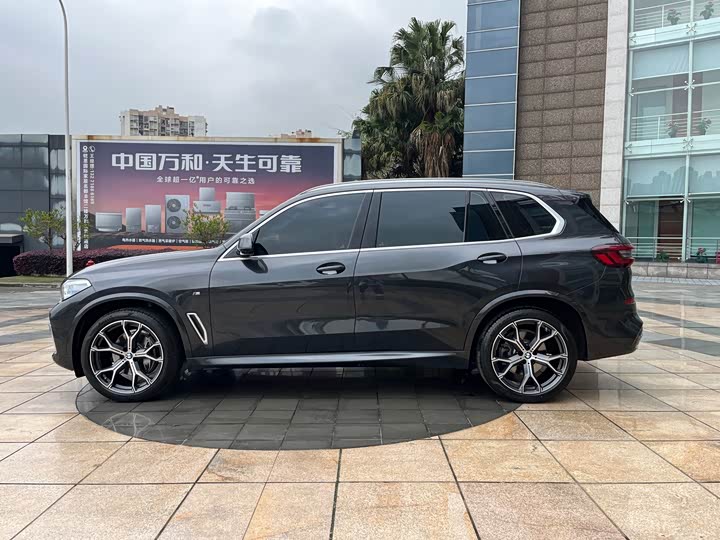 Фото 5 - BMW X5