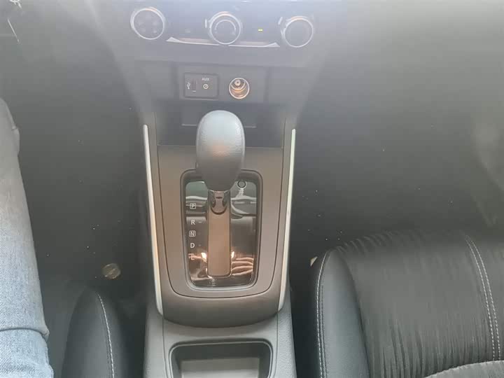 Photo 6 - Nissan Sylphy