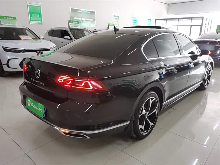 Volkswagen Magotan 2026 2026款 3000万辆甄选款 380TSI DSG豪华型