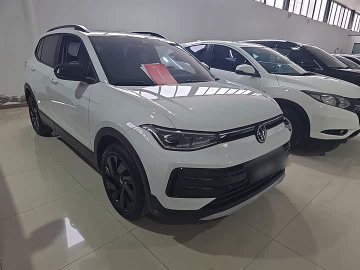 Volkswagen Tharu 2025 2025款 新锐 1.5L 锐意版