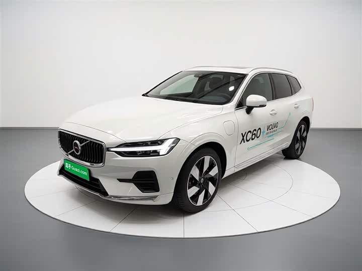 Zdjęcie 1 - Volvo XC60 Hybrid