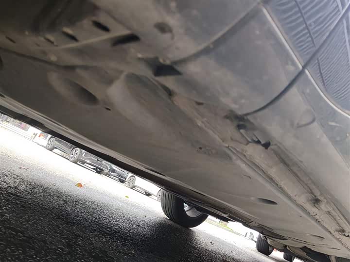 Volkswagen Tavendor 2023 2023款 380TSI 四驱R-Line巡游版