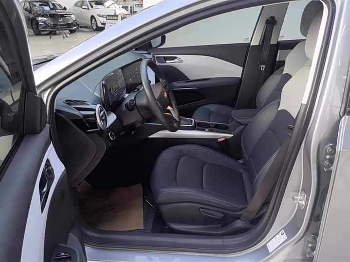 Chevrolet Monza 2023 2023款 1.5L 双离合WOW惠享版
