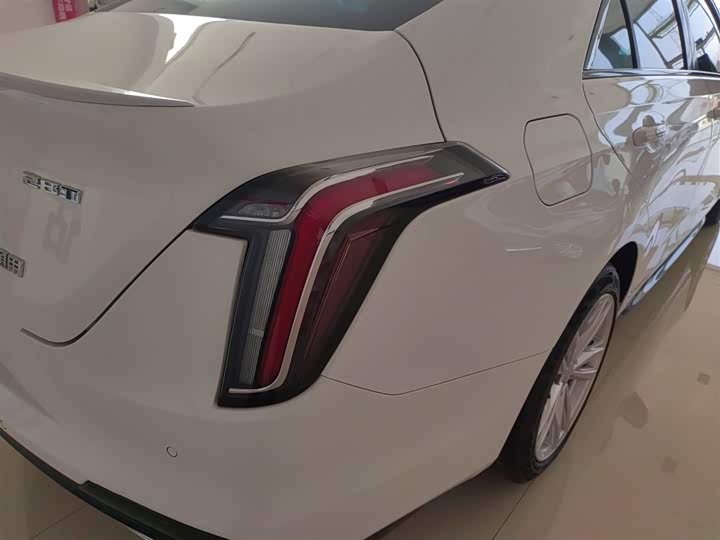 Cadillac CT4 2021 2021款 28T 风尚型