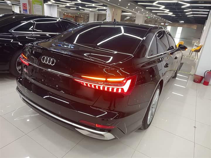 Zdjęcie 7 - Audi A6L