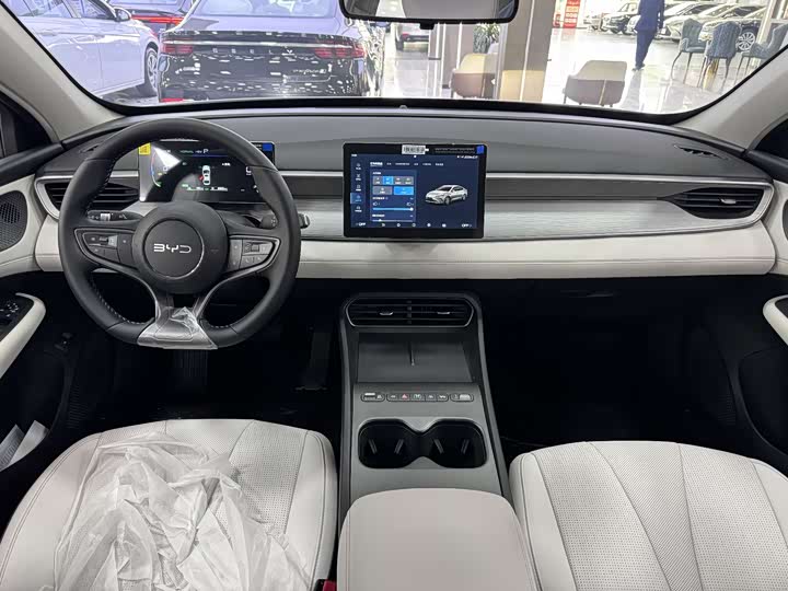 Фото 9 - BYD Seal 05 DM-i Hybrid
