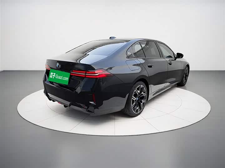 BMW 5 Series 2026 2026款 530Li 尊享型 M运动套装