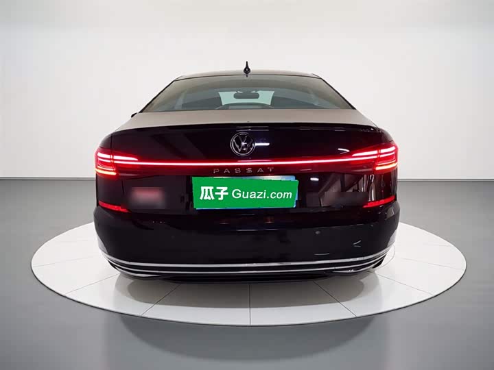 Фото 4 - Volkswagen Passat