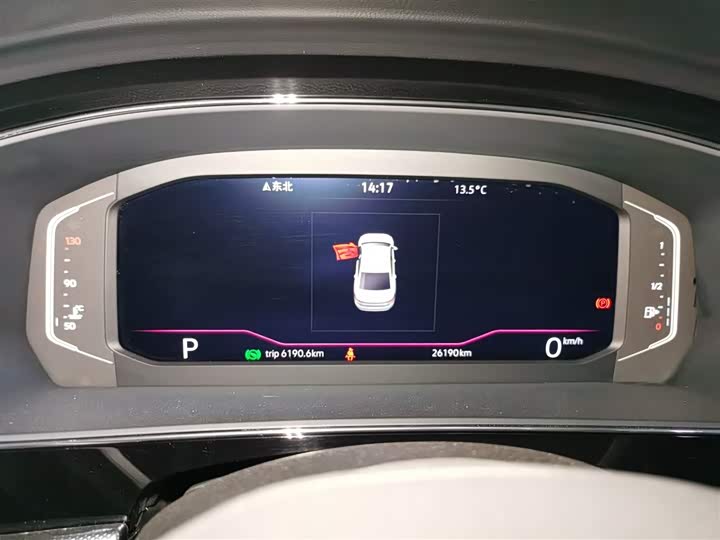 Фото 8 - Volkswagen Passat