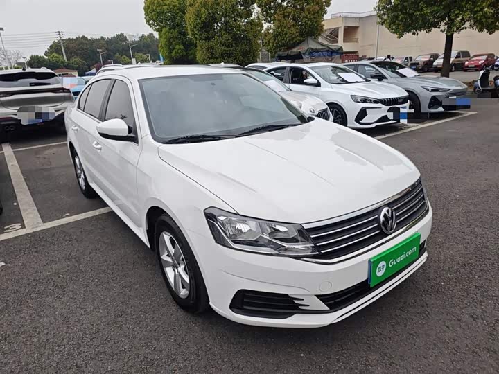 Фото 4 - Volkswagen Lavida