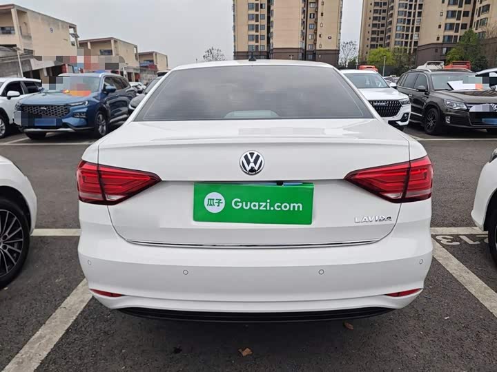 Фото 6 - Volkswagen Lavida