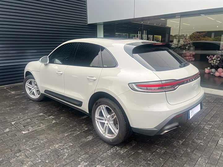 Porsche Macan 2025 2025款 Macan 2.0T 逐梦版