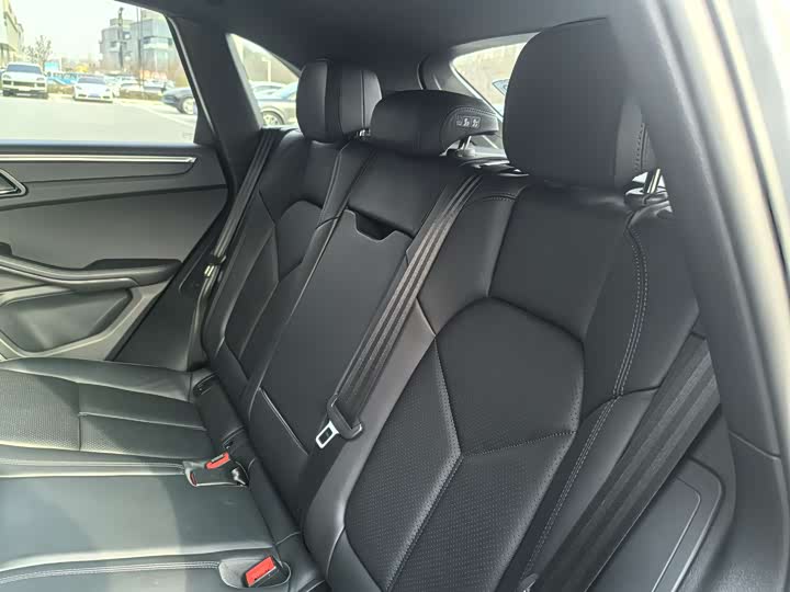 Фото 8 - Porsche Macan