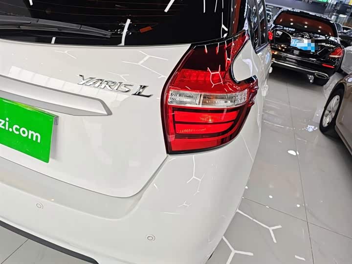 Toyota Yaris L Hatchback 2022 2022款 1.5L CVT豪华PLUS版