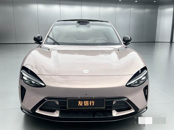 Фото 2 - Xiaomi YU7