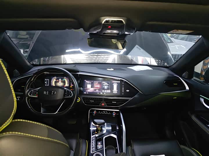 Geely Tugella S 2021 2021款 2.0TD DCT两驱闪电版
