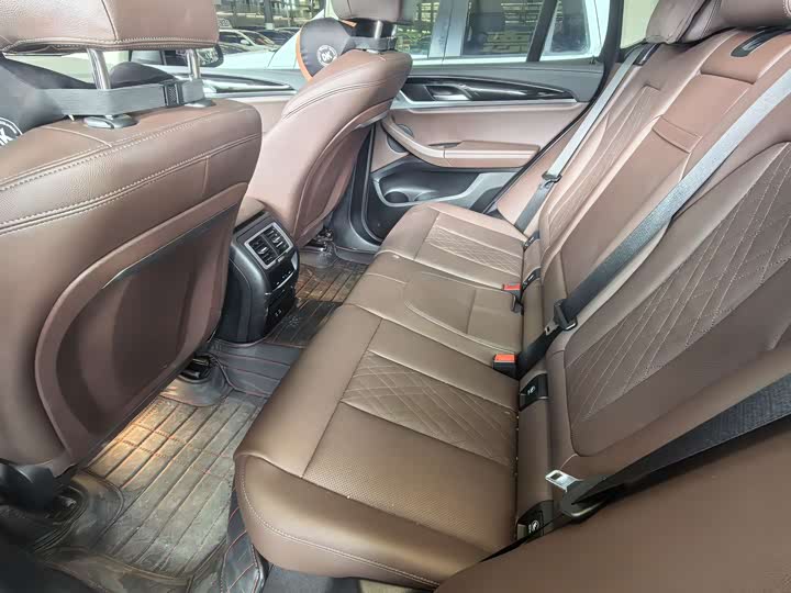 Фото 6 - BMW X3